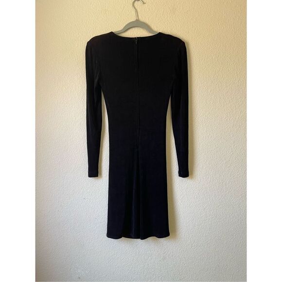 Tadashi wrap front‎ ruched side mini dress with long sleeves size 4 - Picture 4 of 9